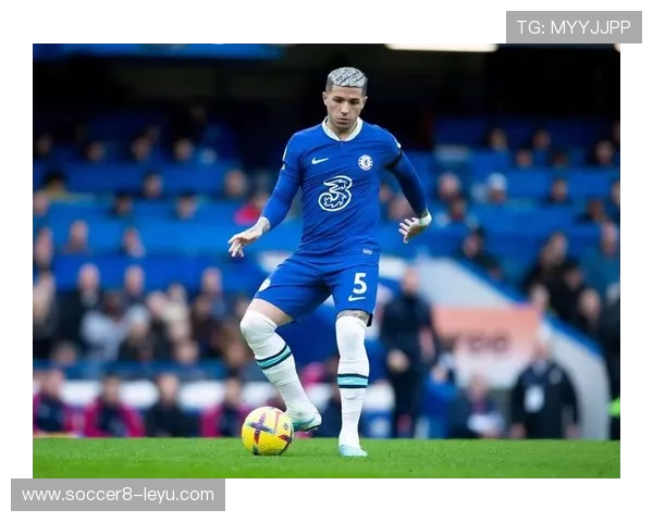 本菲卡欧冠小组赛表现出色，排名稳居前列