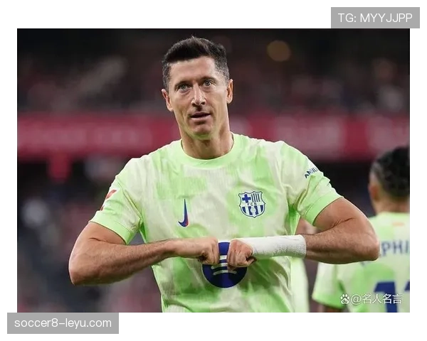 莱万多夫斯基转会最新动态