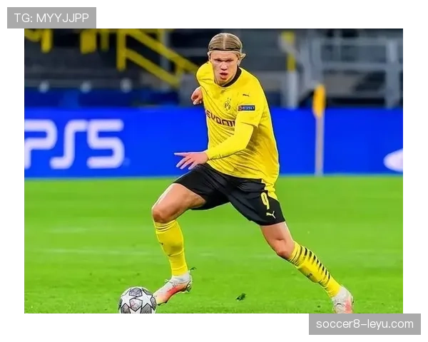 本泽马 vs 哈兰德:全能前腰与完美射手,时代前锋的战术角色差异 本泽马 vs 哈兰德:全能前腰与完美射手,时代前锋的战术角色差异